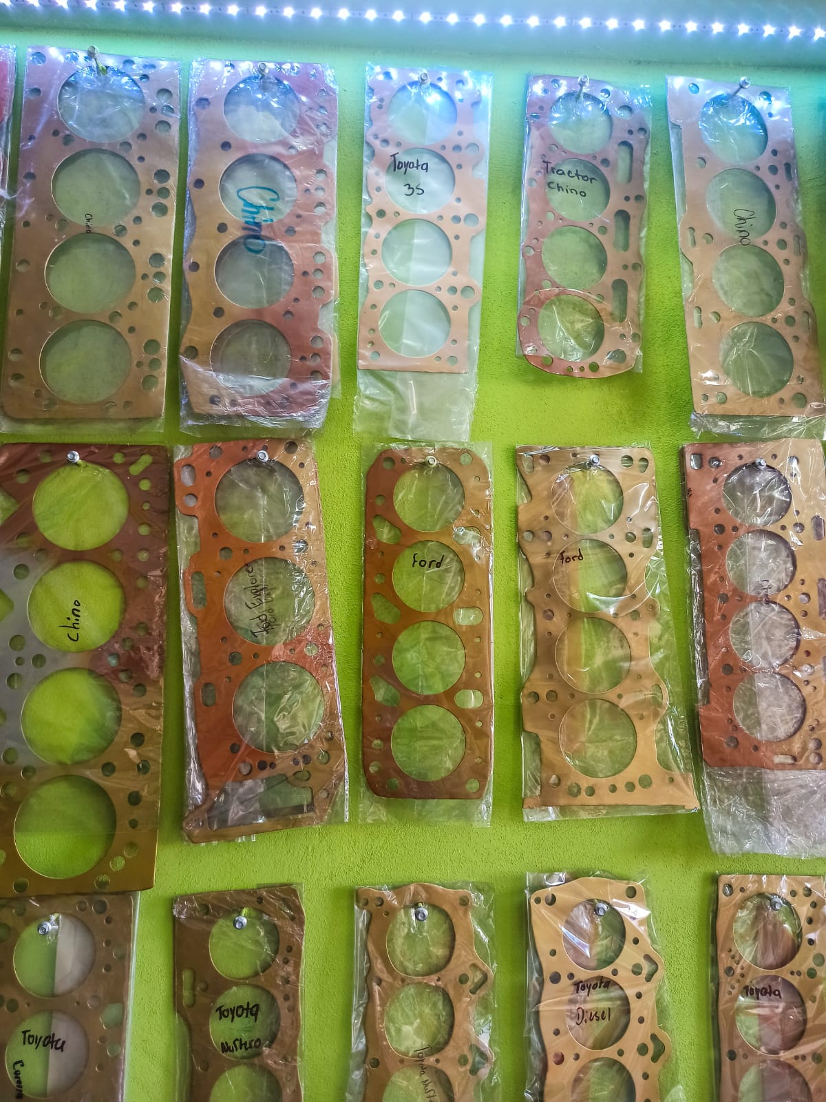 Gran variedad de juntas de motor en stock